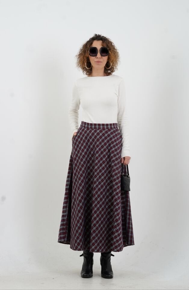 Ekru Kayık Yaka Kaşmirli Triko Kazak