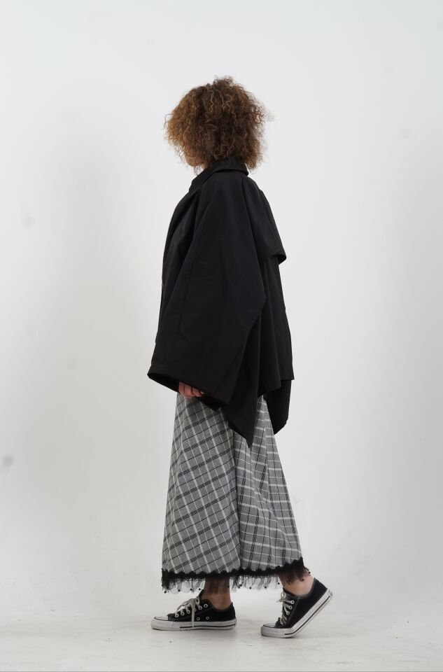 Siyah Pelerin Trench