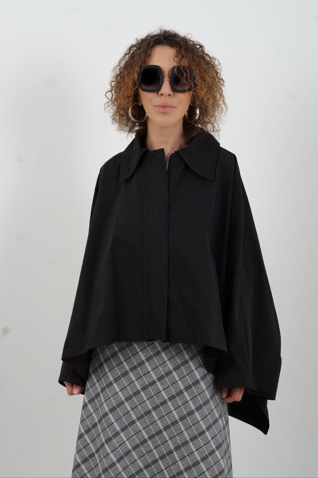 Siyah Pelerin Trench