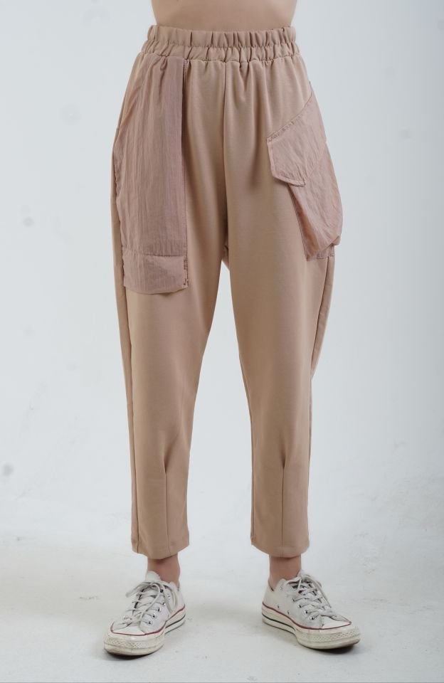 Cep Detaylı Eşofman Pantolon