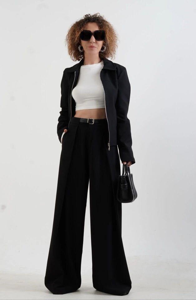 Siyah Pileli Geniş Paça Pantolon