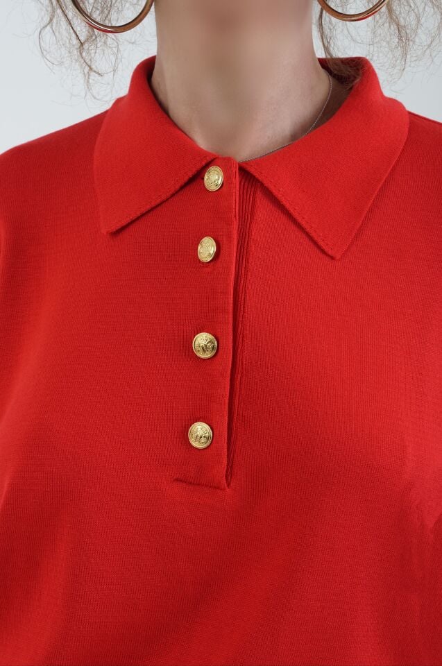 Kırmızı Gold Düğmeli Polo Yaka  Kazak