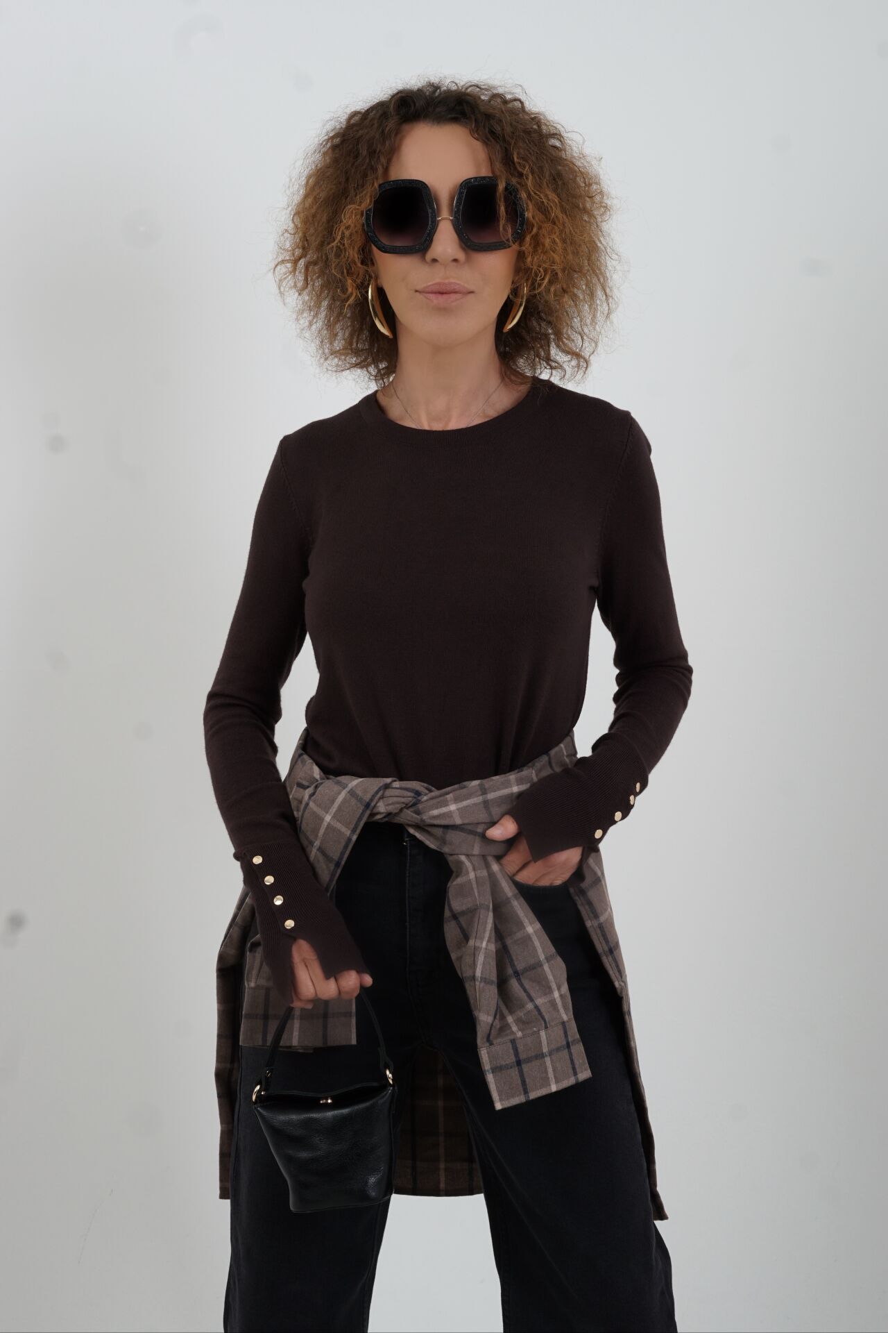 Koyu Kahve O Yaka Kolu Droplu Kazak