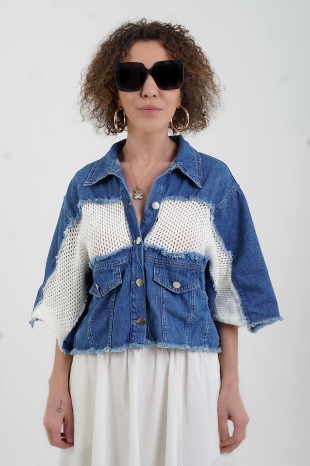 Mavi Ekru Triko Detaylı Denim Ceket