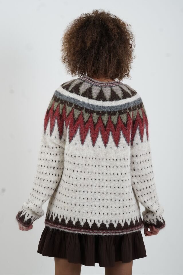 Ekru İskandinav Desenli Kazak