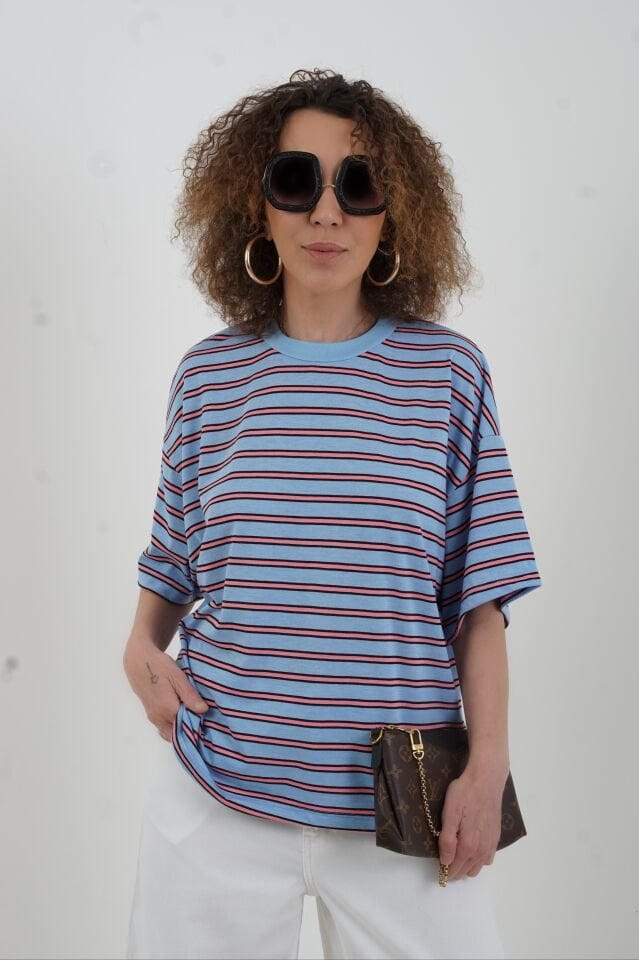 Mavi O Yaka Çizgili Tshirt
