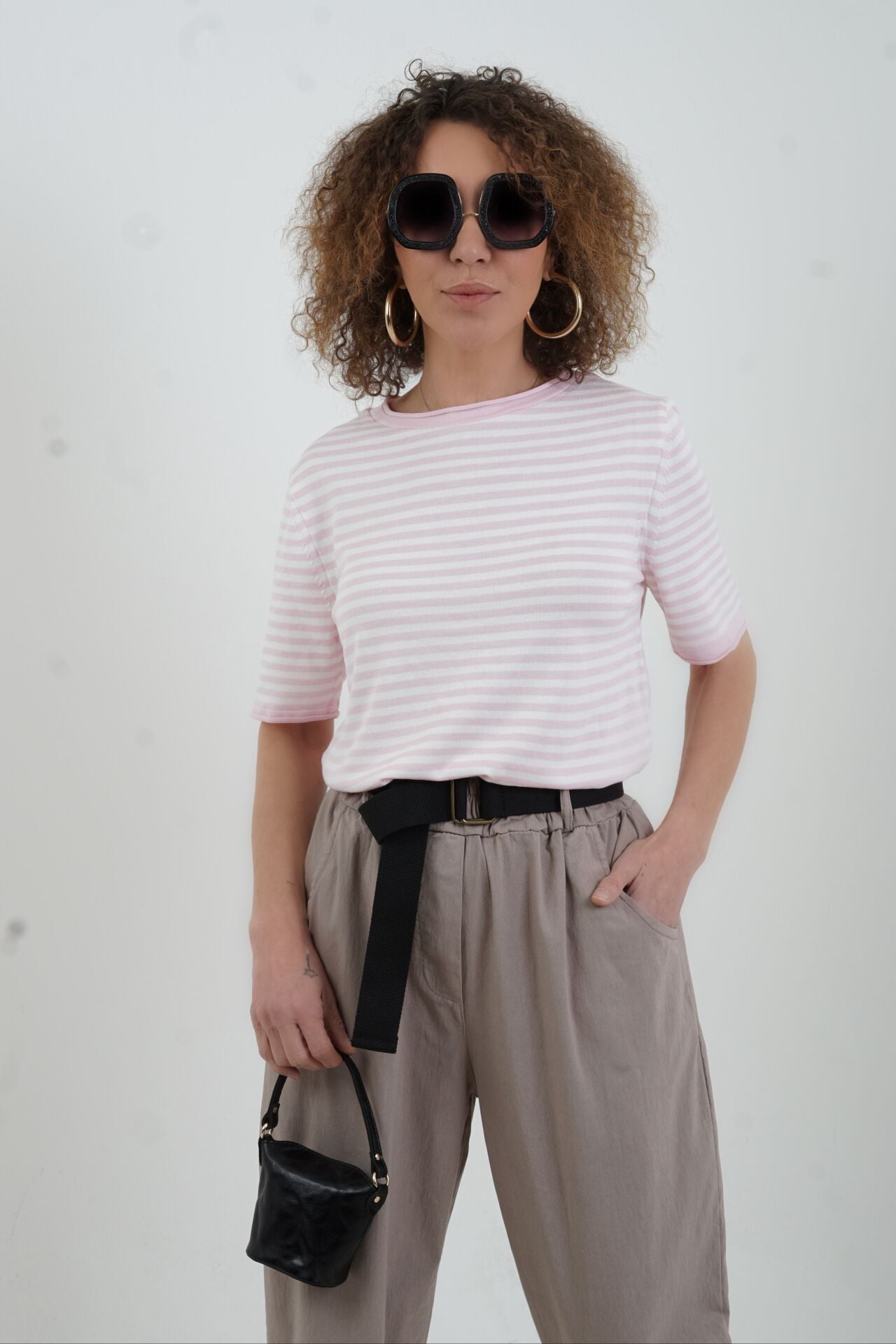 Pembe Ekru Bisiklet Yaka İnce Çizgili Kısa Kol Kazak