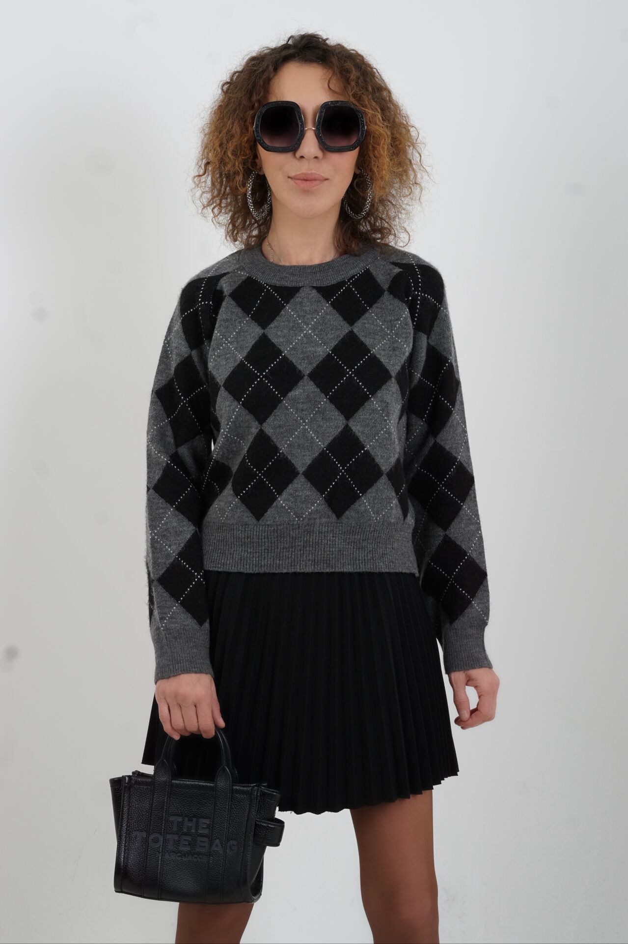 Füme Baklava Desenli Kazak