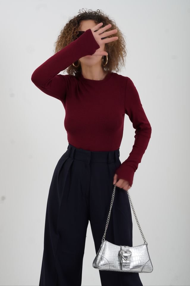 Bordo O Yaka Parmak Detaylı Bluz