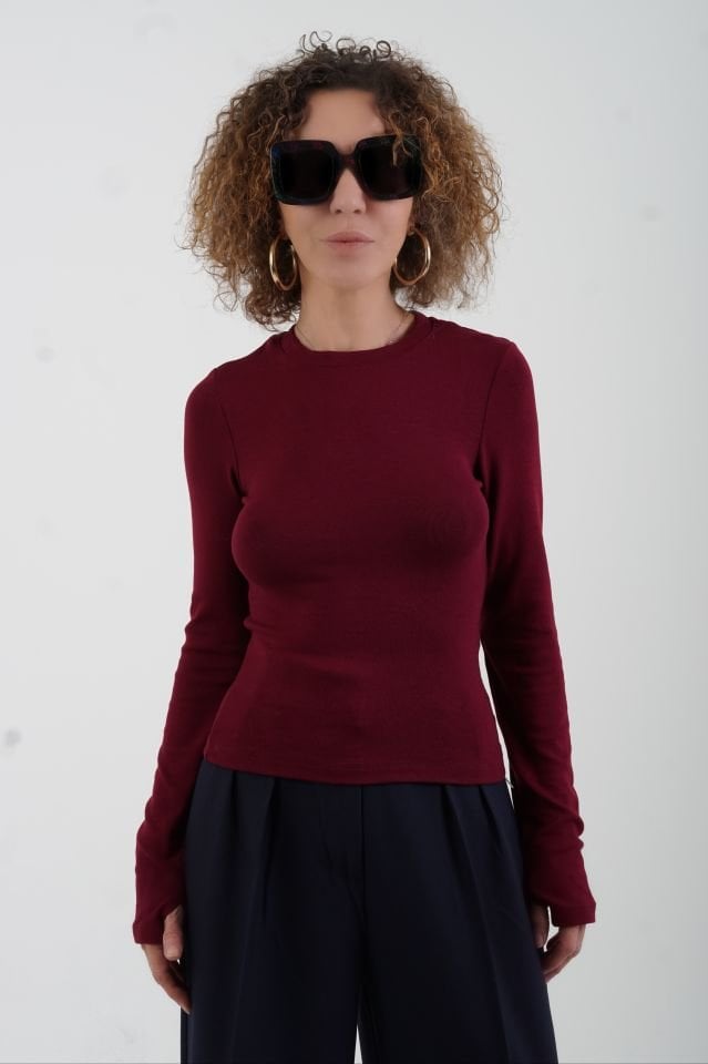 Bordo O Yaka Parmak Detaylı Bluz