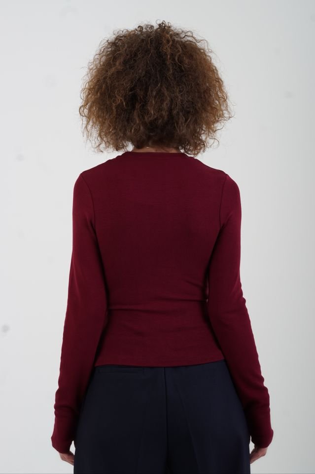 Bordo O Yaka Parmak Detaylı Bluz