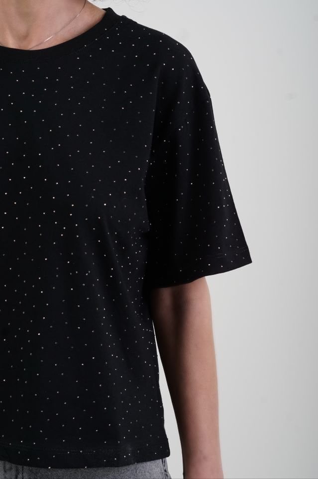 Siyah Taşlı Kısa Tshirt