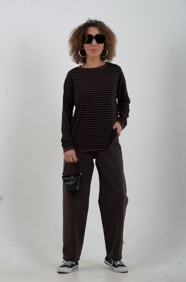 Kahve Siyah Bisiklet Yaka İnce Çizgili Kazak