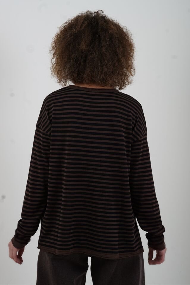 Kahve Siyah Bisiklet Yaka İnce Çizgili Kazak