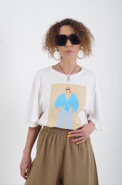 Mavi Kız Baskılı Kolu Fistolu Tshirt