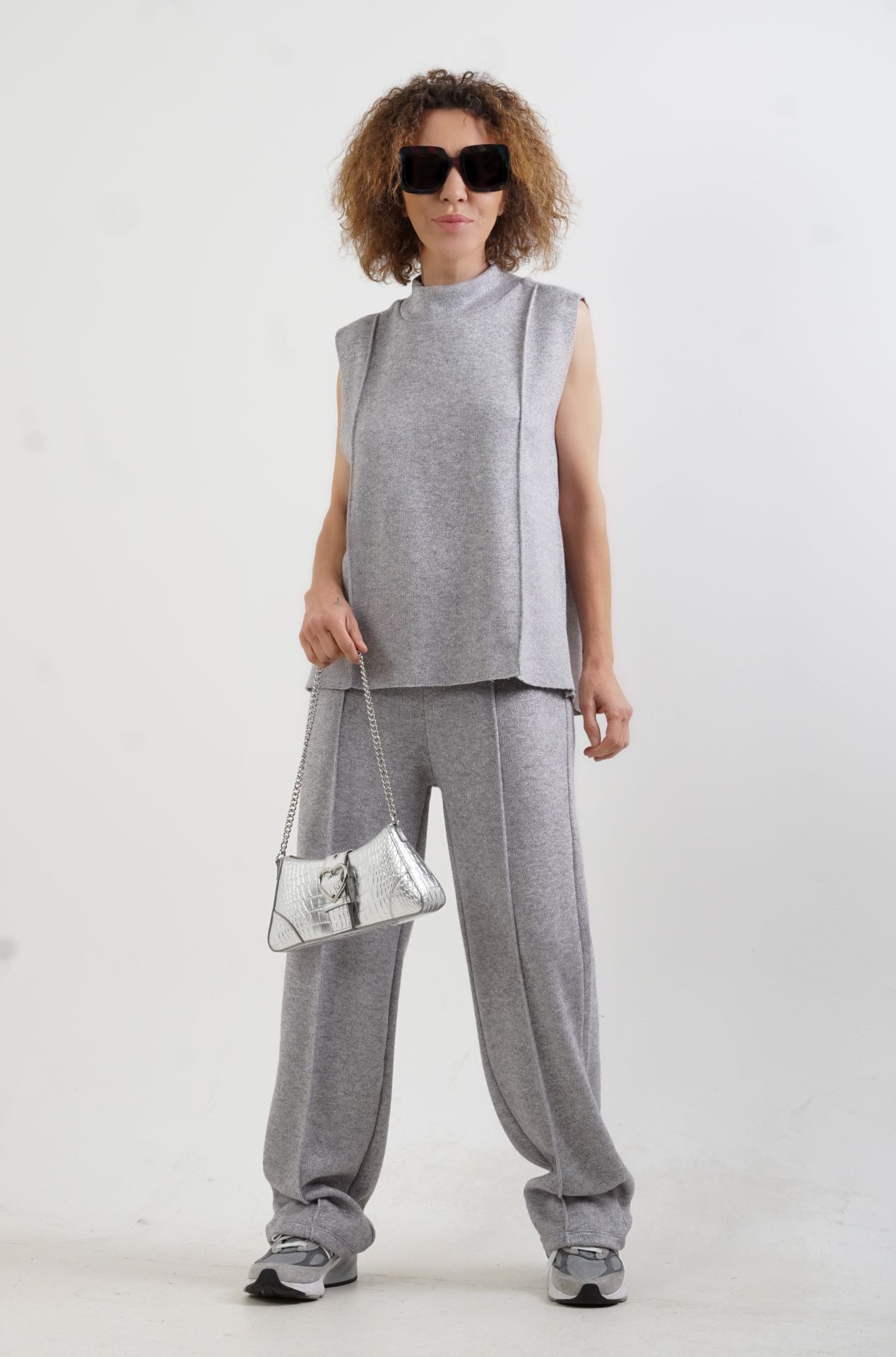 Gri Simli Triko Görünümlü Örme Pantolon Kolsuz Bluz Takım