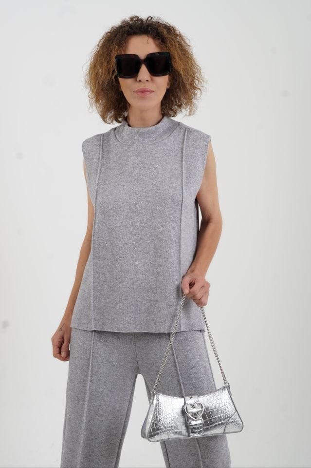 Gri Simli Triko Görünümlü Örme Pantolon Kolsuz Bluz Takım