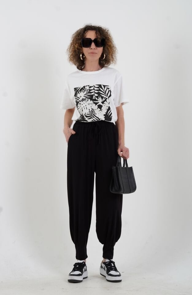 Ekru Siyah Joyful Baskılı Tshirt