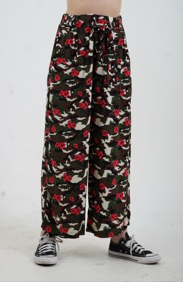 Floral Kamuflaj Desenli Pantolon
