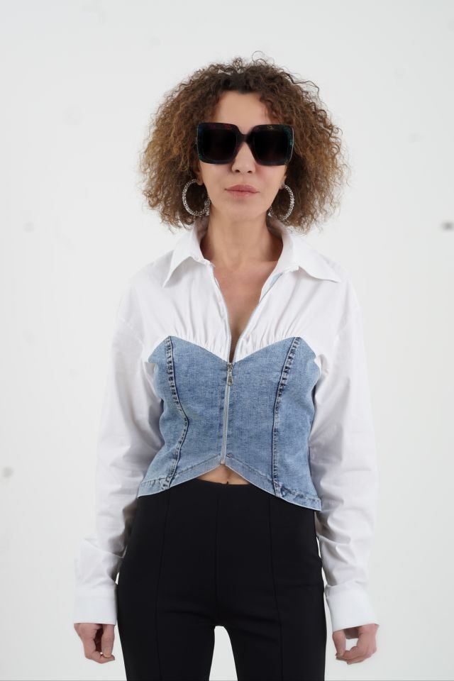 Beyaz Denim Büstiyer Detaylı Fermuarlı Gömlek