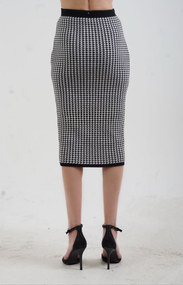 Kazayağı Triko Kalem Etek