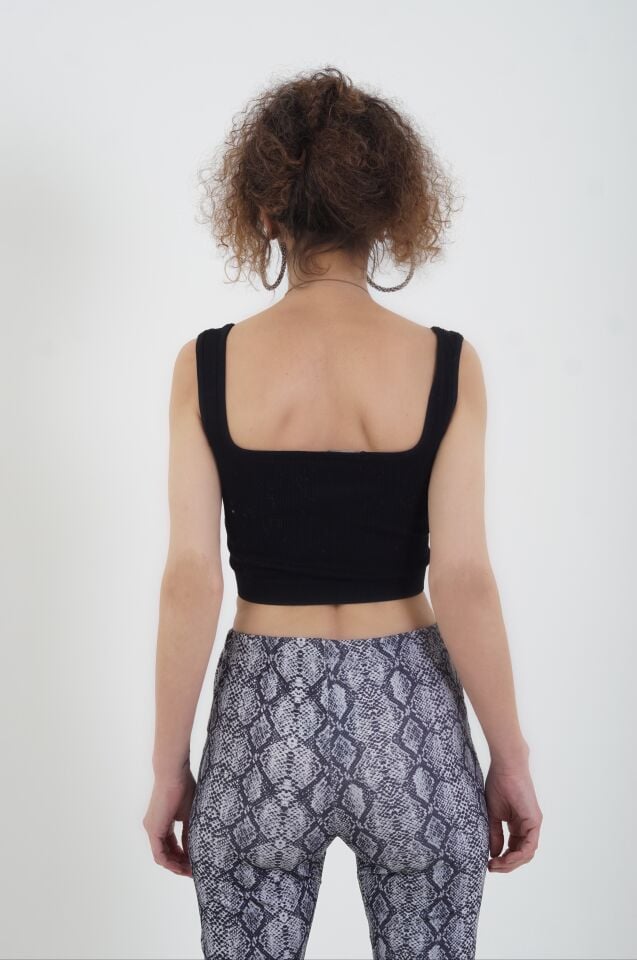 Siyah Askılı Crop Top