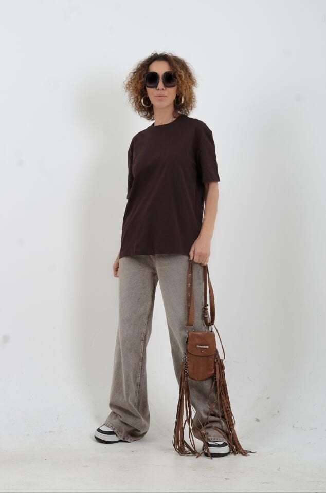 Koyu Kahve Özel  Dikişli Bisiklet Yaka Tshirt