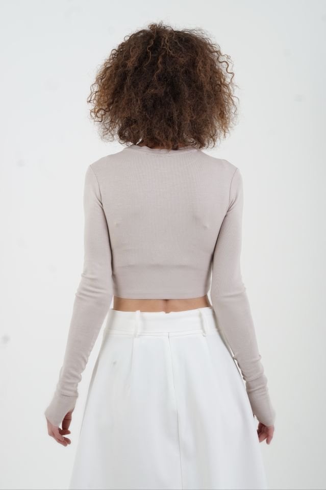 Vizon Parmak Detaylı Crop Bluz