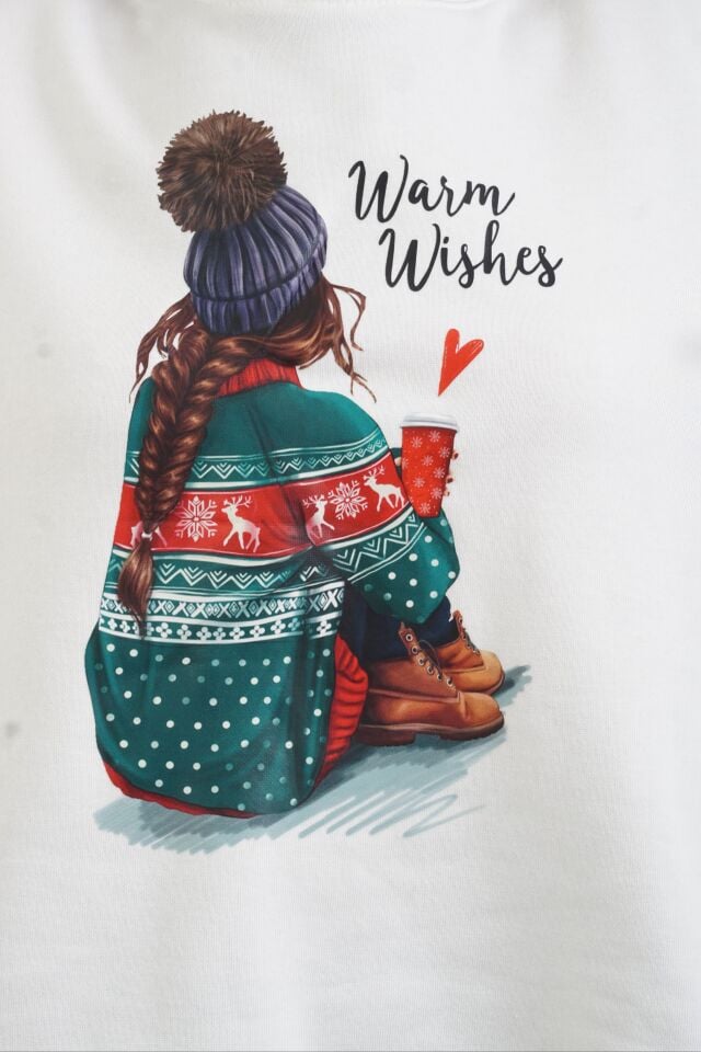 Ekru Warm Wishes Baskılı New Year Sweatshirt