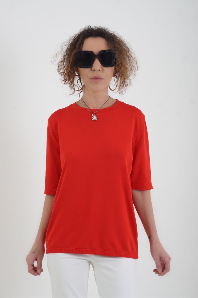 Kırmızı Bisiklet  Yaka Arka Damla Kısa Kol Kazak