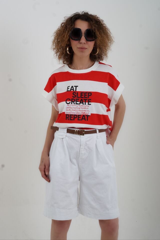 Kırmızı Çizgili Eat Sleap Baskılı Oversize Tshirt