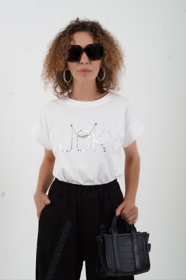 Gümüş Lucky Baskılı Aksesuar Detaylı Tshirt