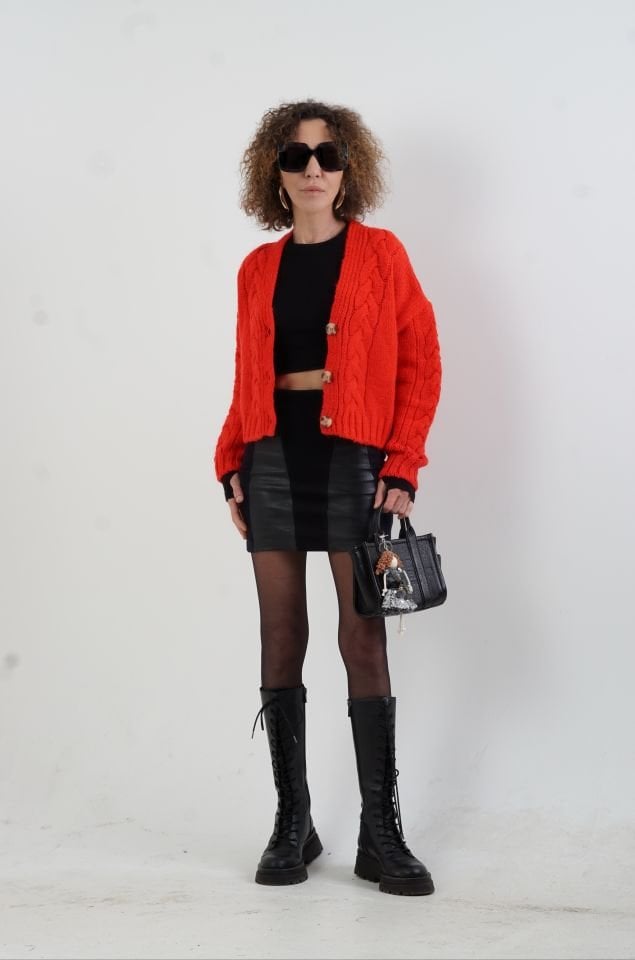 Kırmızı Saç Örgü Kısa Hırka