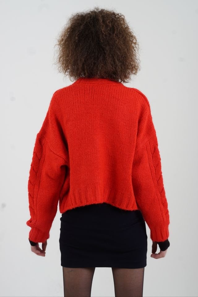 Kırmızı Saç Örgü Kısa Hırka