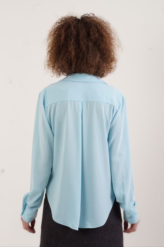 Çift Cepli Krep Gömlek