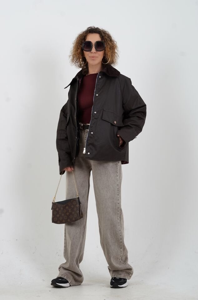 Koyu Kahve Kadife Yaka İçi Ekose Kapitone Ceket