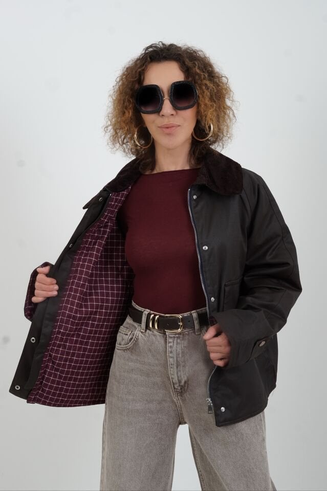 Koyu Kahve Kadife Yaka İçi Ekose Kapitone Ceket