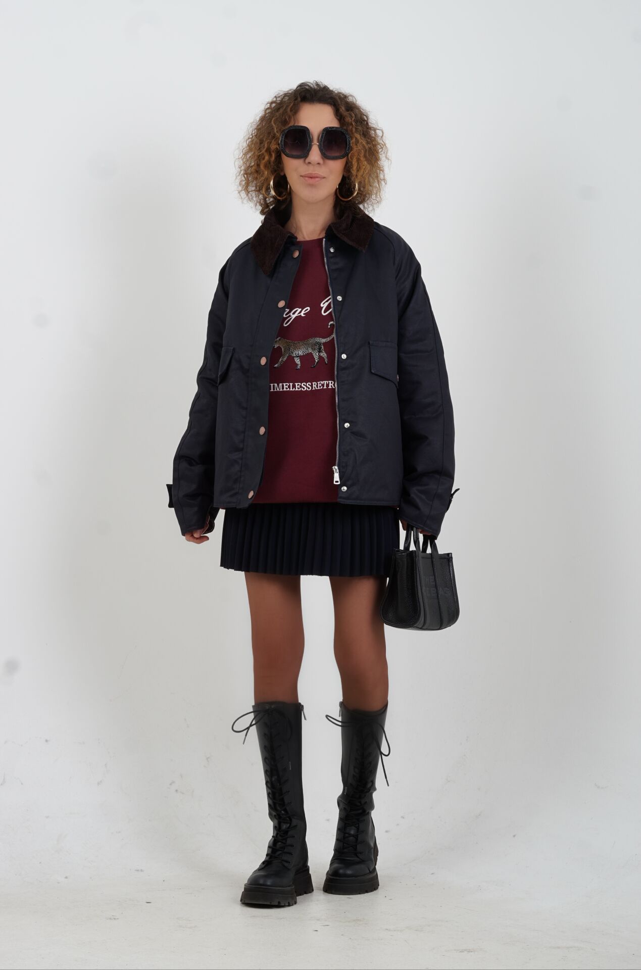 Lacivert Kadife Yaka İçi Ekose Kapitone Ceket