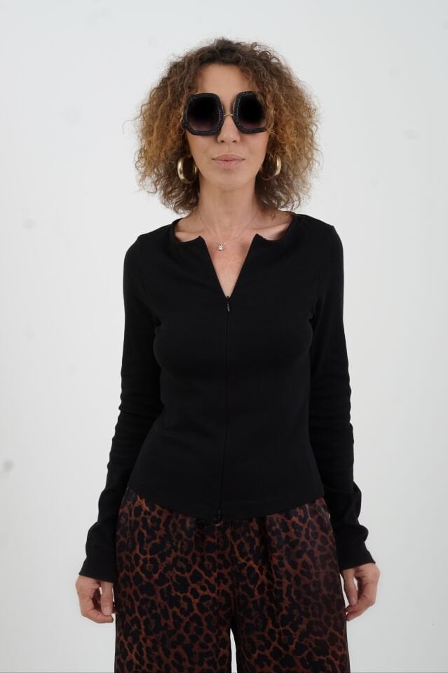 Siyah Fermuar Detaylı Uzun Kollu Bluz