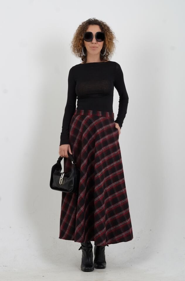 Siyah Bordo Ekoseli Cepli Etek