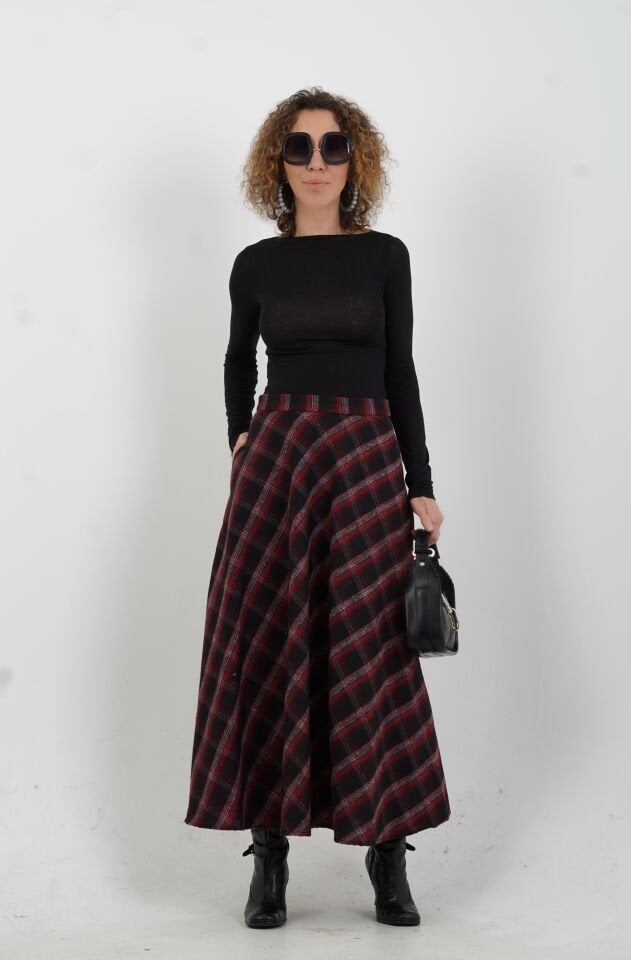 Siyah Bordo Ekoseli Cepli Etek