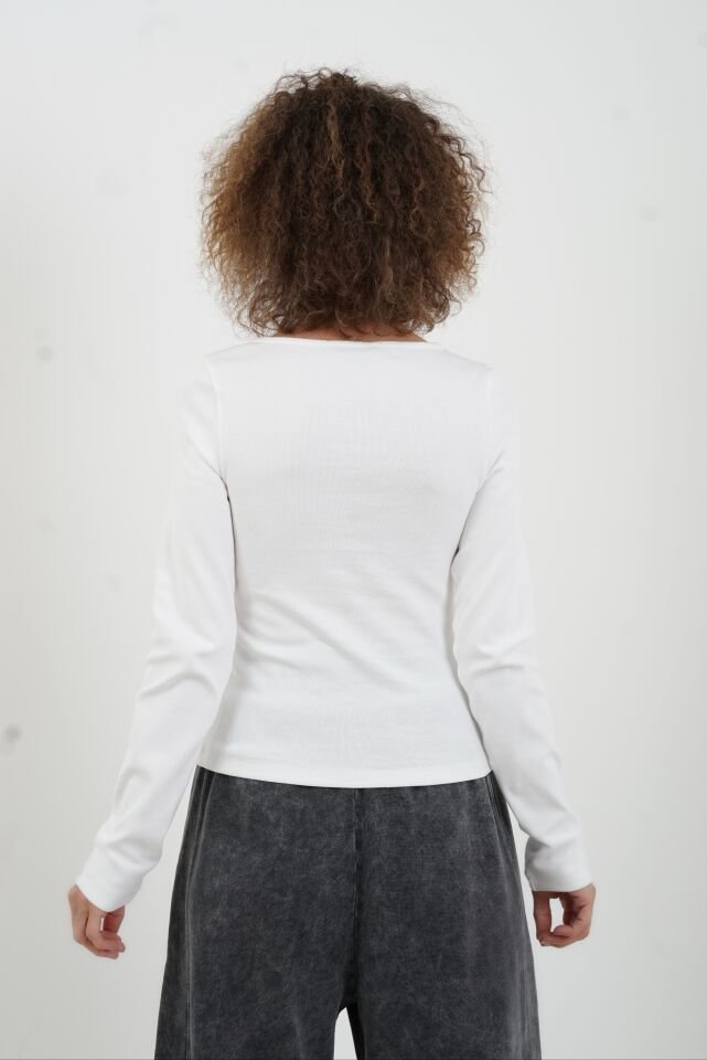 Ekru Fermuar Detaylı Uzun Kollu Bluz