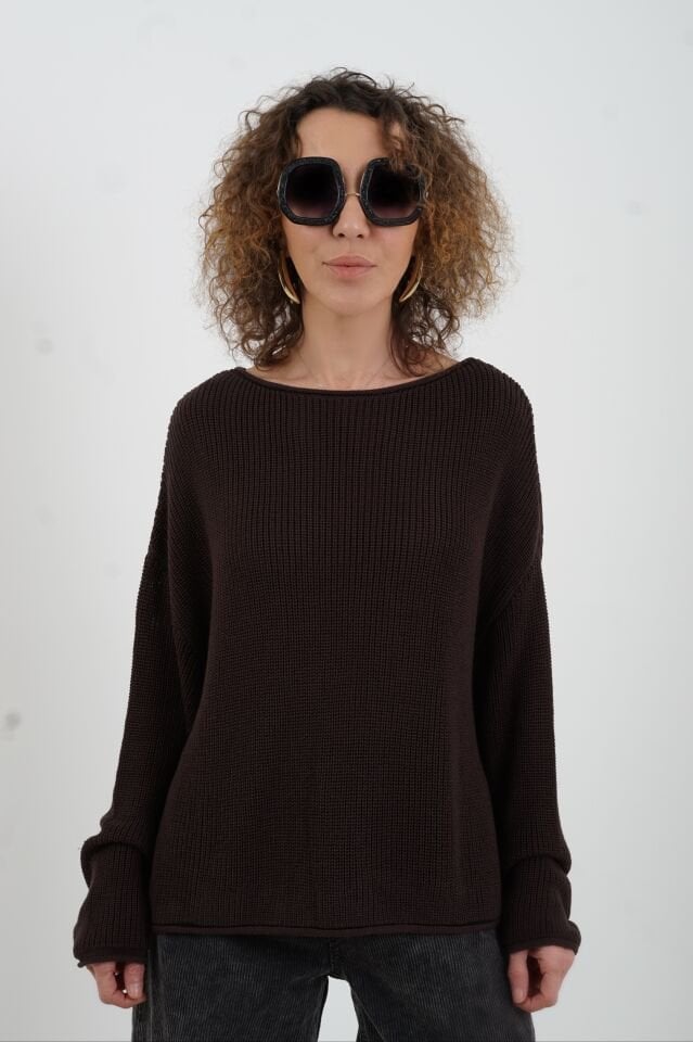 Koyu Kahve  Kayık Yaka Basic Triko Kazak