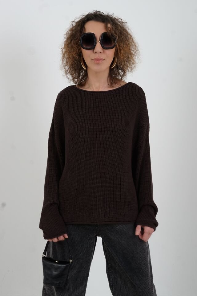 Koyu Kahve  Kayık Yaka Basic Triko Kazak