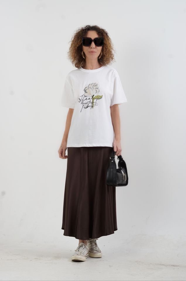 Ekru Tül Detaylı Çiçek Baskılı Tshirt