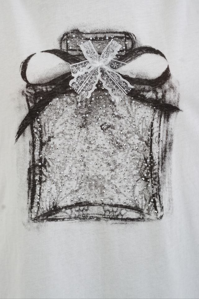 Ekru Parfüm Şişe Baskılı Taşlı Oversize Tshirt