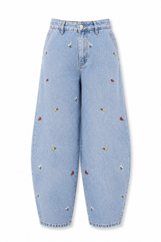 Mavi Nakışlı Kısa Paça Denim Pantolon
