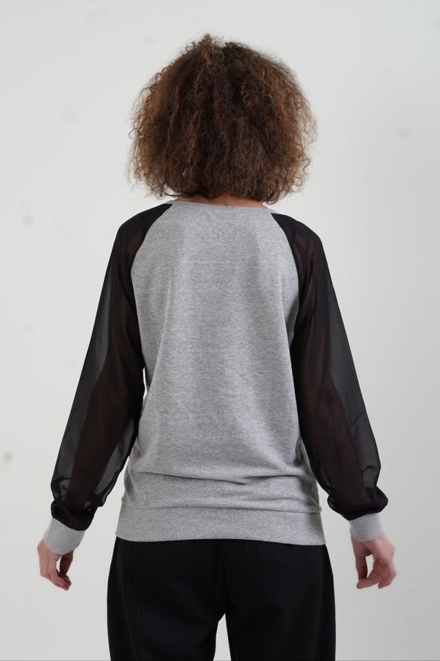 Siyah Kolu Organza Bluz