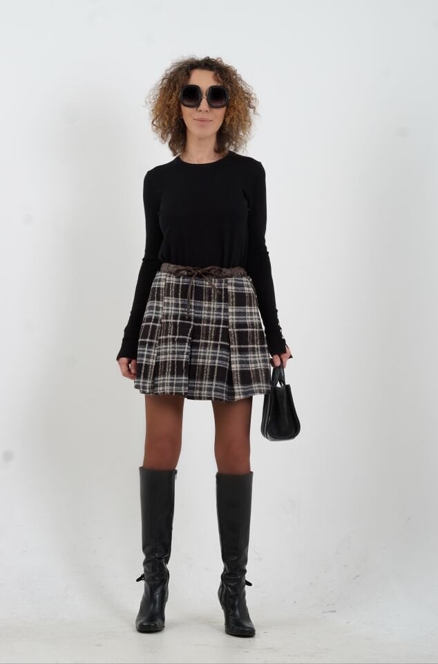 Kahve Deri Garnili Pileli Ekoseli Mini Etek