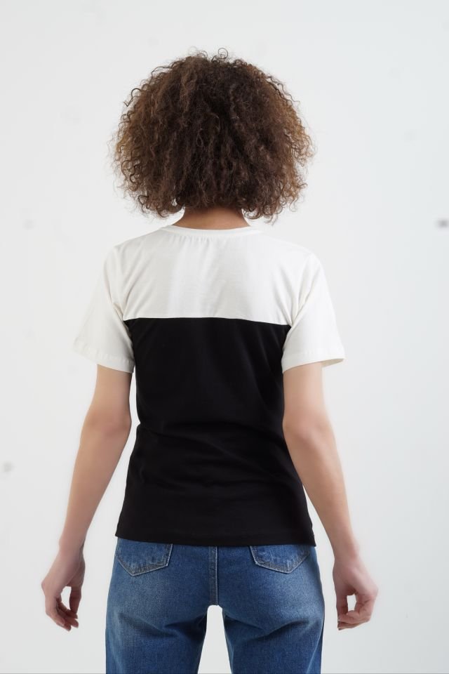 Büstiyer Detaylı Tshirt